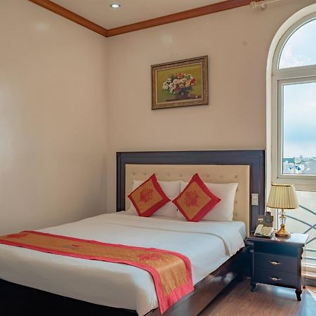 Phuong Anh Hotel 1 Hai Duong מראה חיצוני תמונה